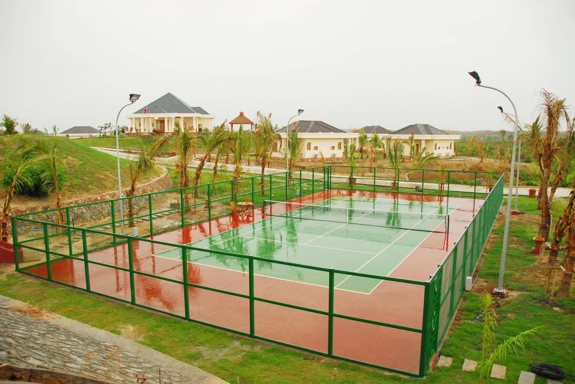Max Nay Pyi Taw 3* Naypyidaw